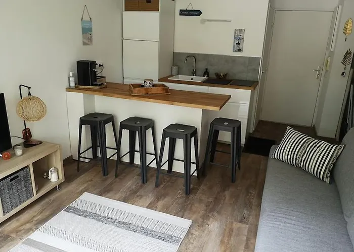 4 Personnes A Apartament